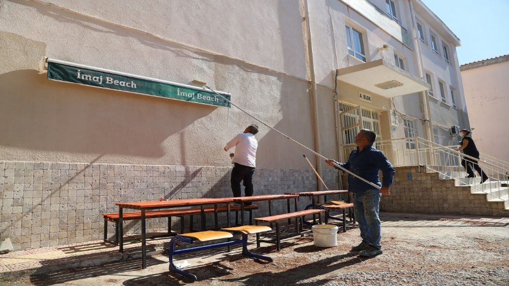 Menderes Belediyesinden okullara tam destek