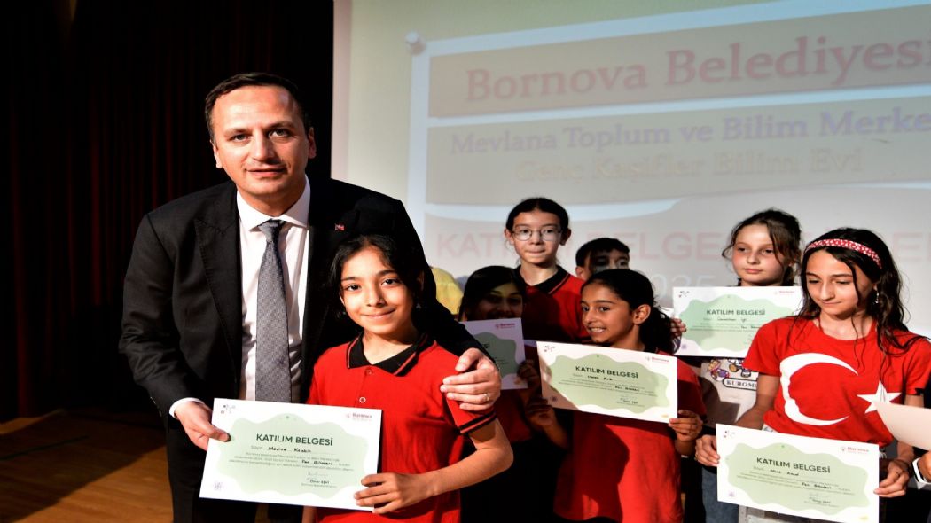 Bilimle byyen gelecek: Bornovada sertifika heyecan