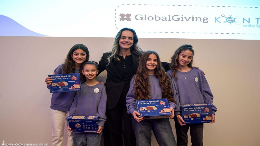 Gelece�in m�hendis k�zlar�, yarat�c�l��� teknolojiyle bulu�turdu.