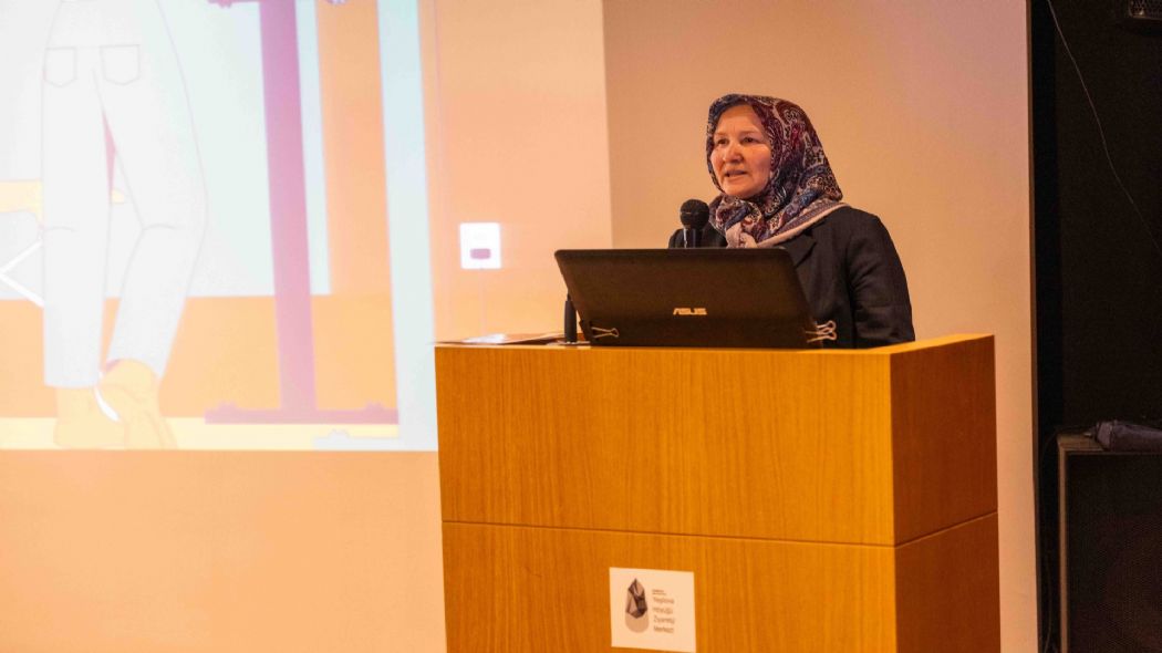 Bornova�da  Dijital Torun K�pr�s�...