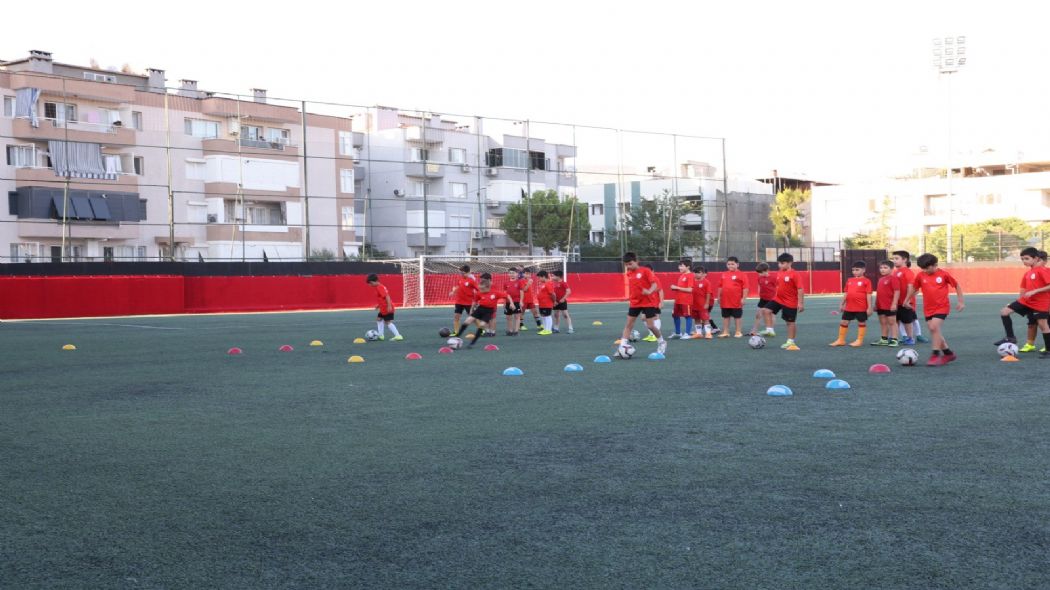 �i�li�de Yaz Sporla Dolu Ge�ti: 1.747 Ki�i Yaz Okullar�ndan Faydaland�
