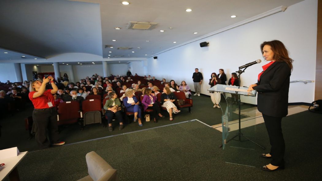 Kar��yaka�da e�itlik i�in ortak ak�l �al��tay�