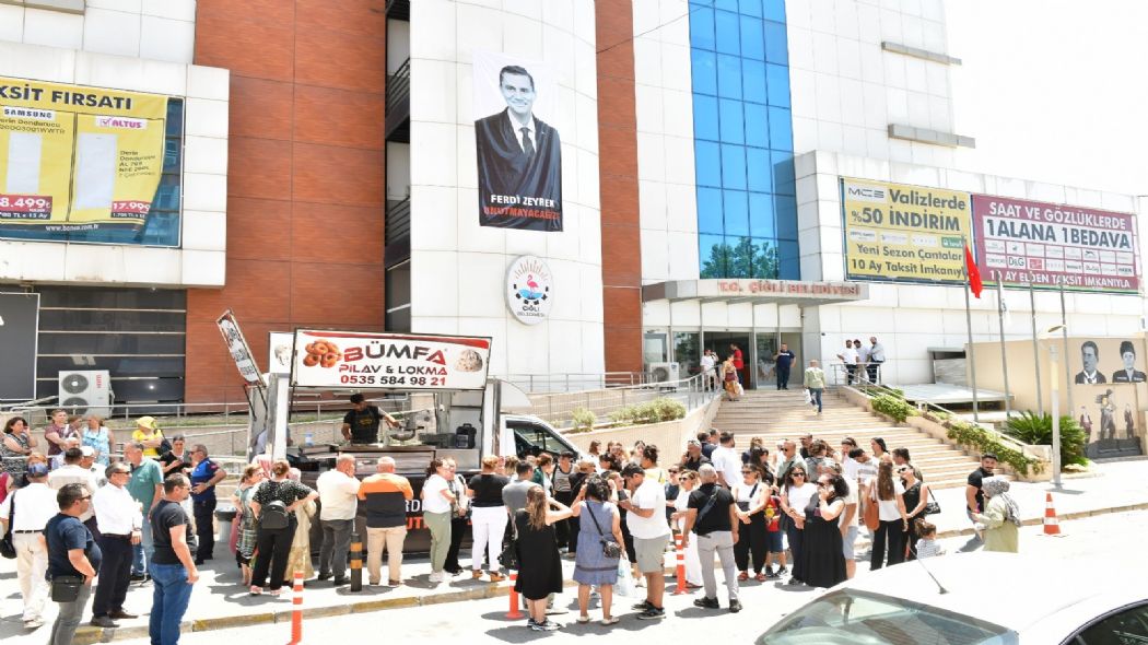 ili Belediyesinden Ferdi Zeyrek iin anlaml anma