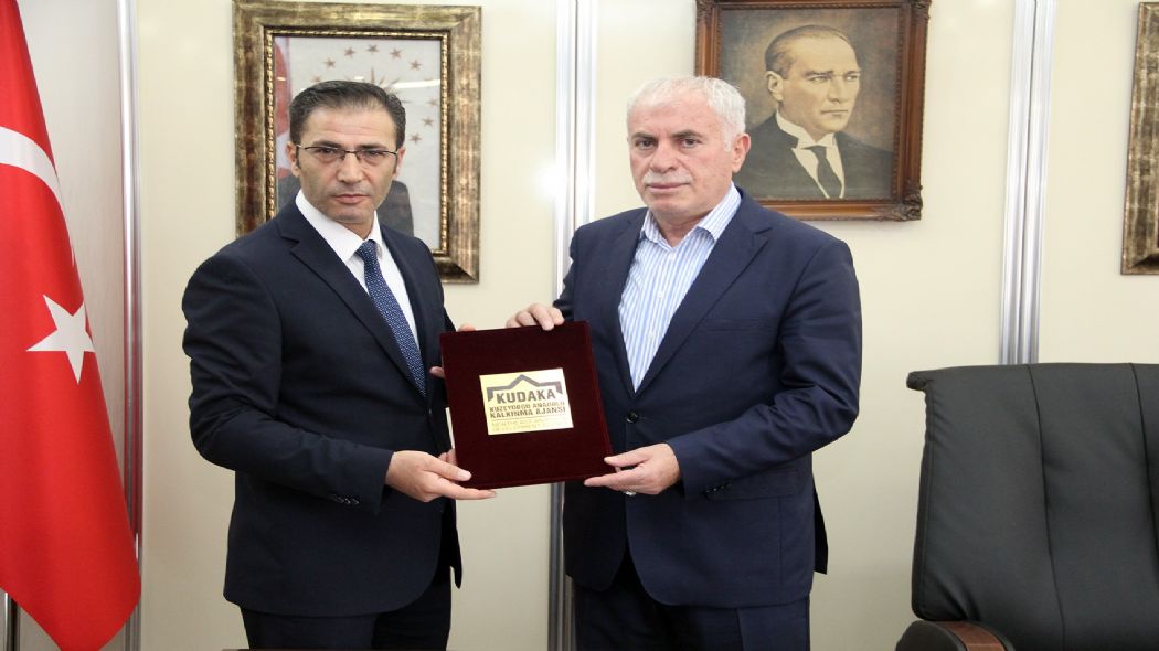 KUDAKA'DAN :100 GENCE �� KAPISI A�ILACAK.