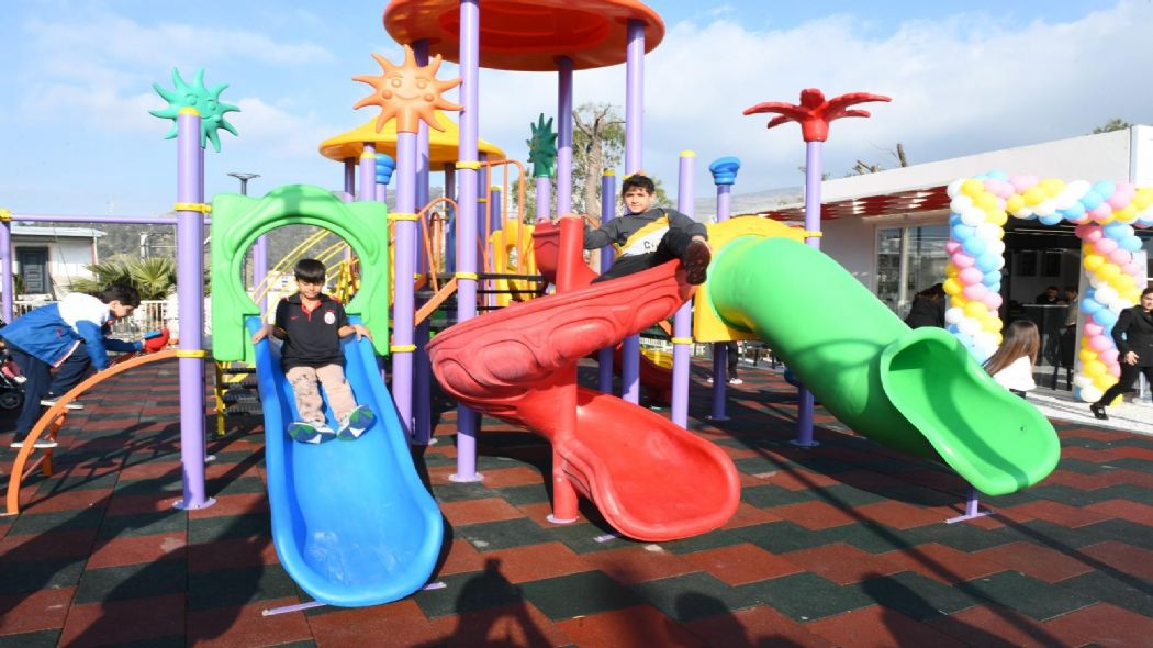 �i�li�de Yeni Bir Ya�am Alan�: U�ur Mumcu Park� A��ld�